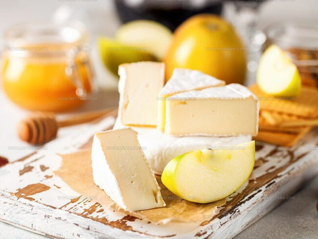 Guide to Creamy Brie Cheese