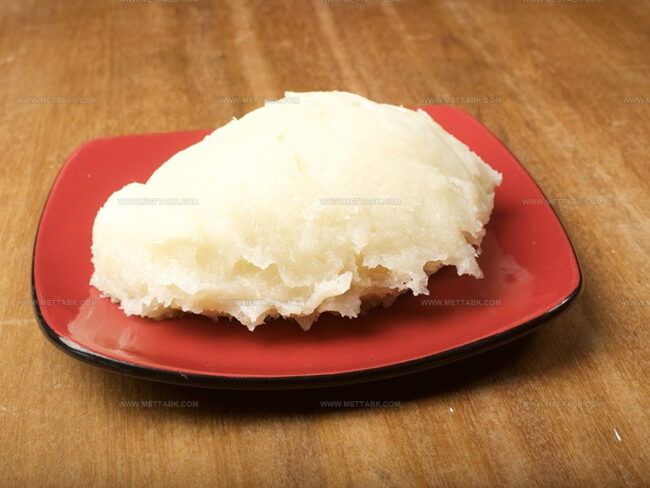 What Fufu Tastes Like