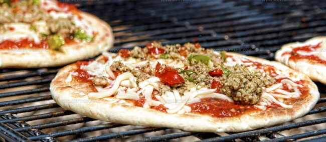 Grilled Pizza