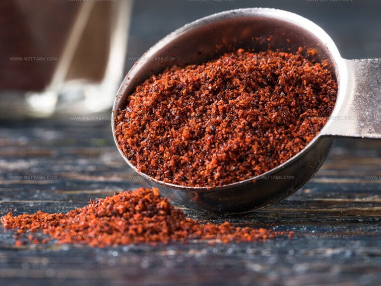 3 Pasilla Pepper Replacements That Add Rich Flavor