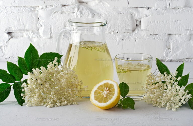 3 Elderflower Liqueur Swaps for Floral Notes