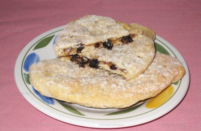 Banbury Cake