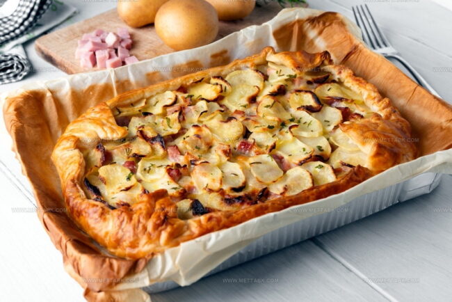 What Ingredients Are Used in Traditional European Puff Pastry?