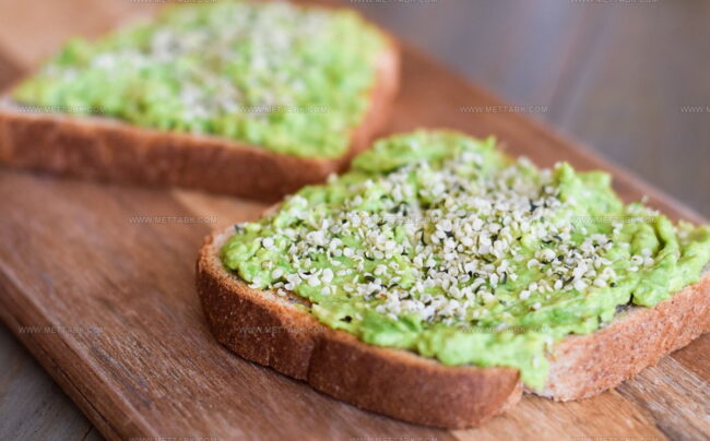 How To Preserve The Nutty Flavor When Using Substitutes For Hemp Hearts?