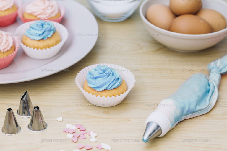 3 Egg Alternatives That Work in Cupcake Recipes