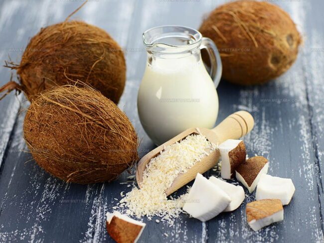 Coconut Milk vs. Water: Are They Swappable?
